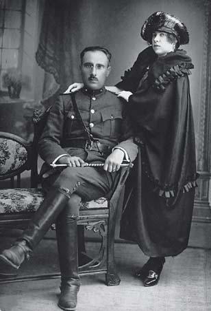 Colonel Mordechai Frizis (1893-1940) from the ancient Romaniote Greek Jewish community of Chalkis with his wife Victoria.
