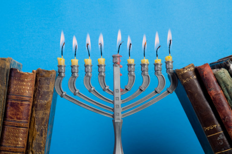 Hanukkah Menorah Candles 8